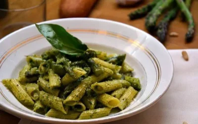 Pasta al Pesto con Espárragos Verdes